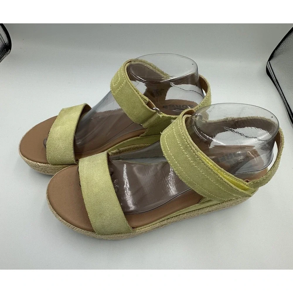 Sorel Cameron Espadrille Sandals Women's 9.5 Neon Green Yellow NL 4014-757‎ READ